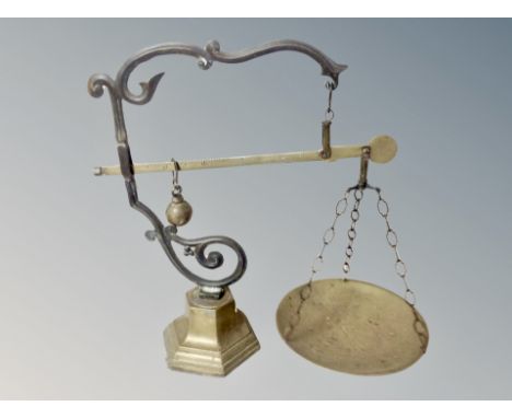 A Victorian brass pan scale, height 50 cm 