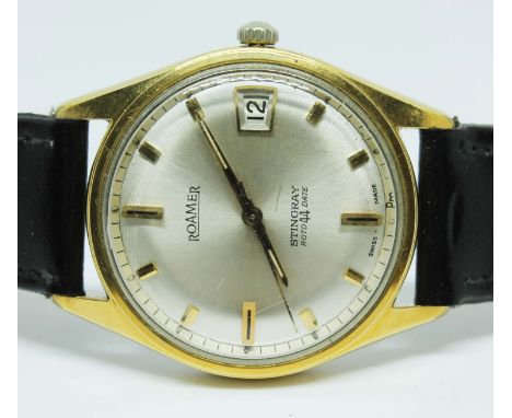 A Roamer Stingray Roto 44 Date stainless steel automatic wristwatch with signed silvered dial, gold coloured markers and hand