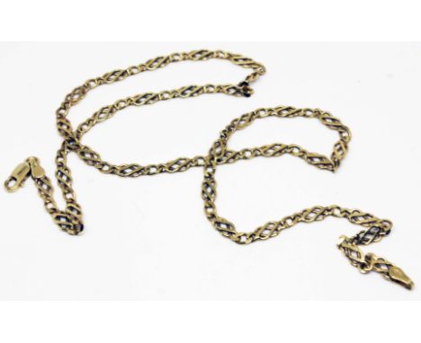 A 9ct gold chain, length 45cm, 9ct gold import marks, wt. 9.2g.  