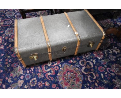 A vintage travel trunk, width approx. 90cm