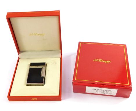 An S T Dupont laque de chine pocket lighter, serial no 4FK12J8, cased and boxed.