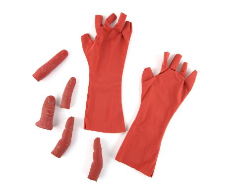 Hellboy II: The Golden Army (2008) A set of five production made Ron Perlman Hellboy latex fingers, and accompanying fingerle