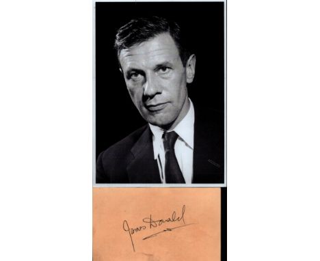 James Donald, actor. A signed 5. 5x3 card and unsigned photo. Scottish actor in many films, mostly remembered for playing 'Gr