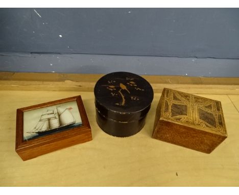 Japanese lacquered pot, trinket box with reverse painted glass and tea caddy&nbsp;