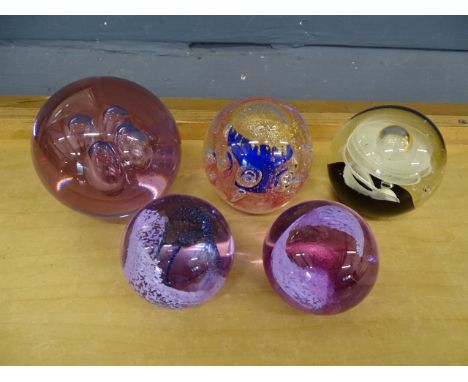 5 Glass paperweights to include Caithness&nbsp;