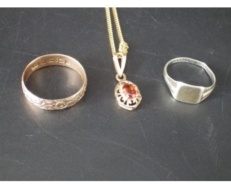 9ct gold chain (chain broken) with a 9ct gold and Citrine hallmarked pendant, plus a 9ct hallmarked rose gold band size R and