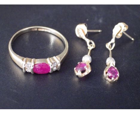 9ct gold rubellite and cubic zirconia ring size Q/R plus a pair of 9ct gold and rubellite earrings 3.50g total lot weight.