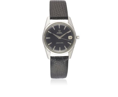 A GENTLEMAN'S STAINLESS STEEL OMEGA SEAMASTER AUTOMATIC WRIST WATCH CIRCA 1963, WITH GLOSS BLACK DIALMovement: 24J, automatic