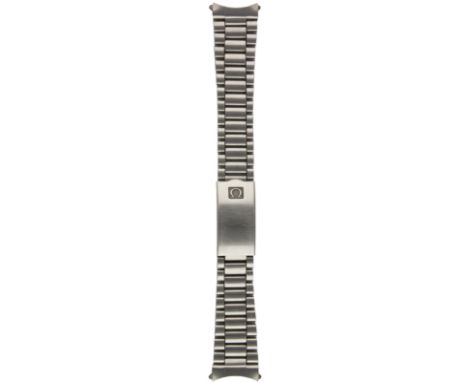 A GENTLEMAN'S STAINLESS STEEL 20MM OMEGA SPEEDMASTER PROFESSIONAL BRACELETCIRCA 1970s, REF. (32) 1171/1Bracelet: Total length
