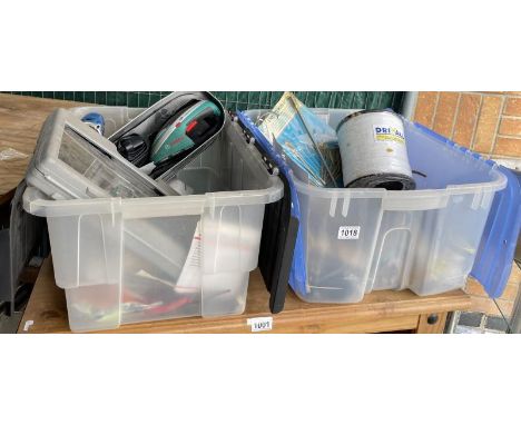 A quantity of tools including drills, mini hedge trimmers,screws etc