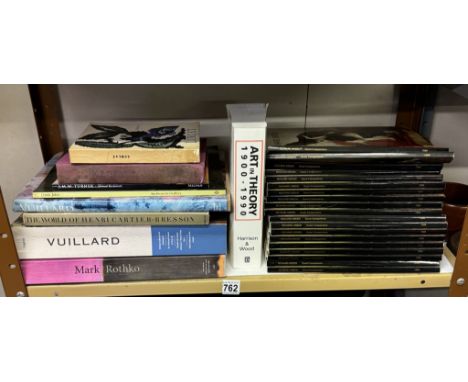 A quantity of art related books