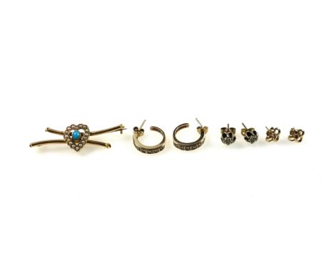 15ct gold brooch with a seed pearl and turquoise heart shaped mount, 3.3 grams; 9ct gold and diamond half hoop earrings, 3.1 