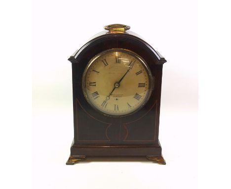 Edwardian Eureka electric mantel timepiece, the painted cream dial with Black Roman numerals, inscribed "Eureka Clock Co. Ltd