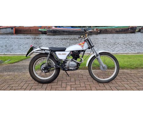 1976 Honda TL 125, 122cc. Registration number RDX 732R. Frame number TL125 1210963. Engine number TL125E 1210944. Sold with t