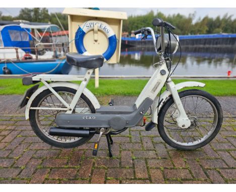 1985 Vespa Ciao, 49cc. Registration number B420 WWU. Frame number C7VAT 000000044797. Engine number C1M02336090. Sold with th