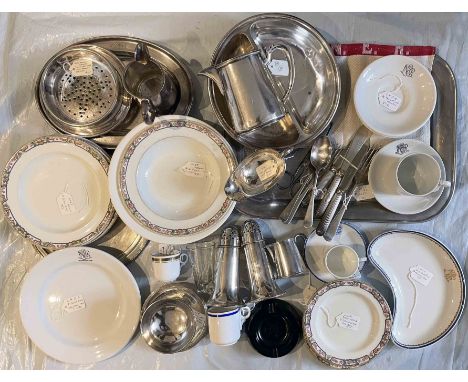 Large quantity (40+ items) of mainly 1920s/30s LNER RAILWAY TABLEWARE (at least one GER item noted) including china, silverpl