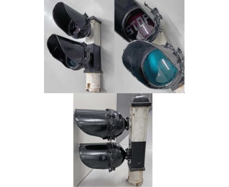 c1930s-1960s TRAFFIC LIGHT UNIT (2-lamp type) with red and green lenses, the red lens has 'stop' embossed on it in the older,