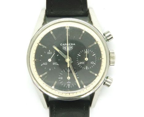 Heuer Carrera: gents automatic wristwatch black face three dials on a leather strap, working at lotting up. Light scratches t
