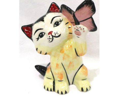 Lorna Bailey limited edition cat, Butterfly, 1/1, H: 13 cm. No cracks, chips or visible restoration. P&amp;P Group 1 (£14+VAT