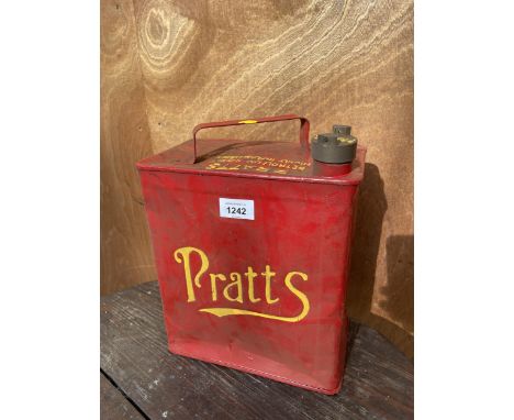 A VINTAGE PRATTS FUEL CAN WITH BRASS CAP 