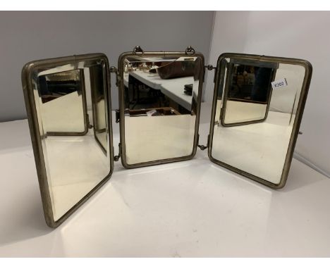 A VINTAGE THREE SECTIONAL FOLDING MIRROR (GLASS A/F) 