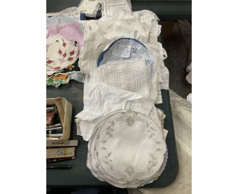 FOUR VICTORIAN APRONS AND VINTAGE LINEN TO INCLUDE FORTY SIX MATS, TWELVE LARGE SQUARES, TWELVE COASTER SQUARE MATS AND THIRT