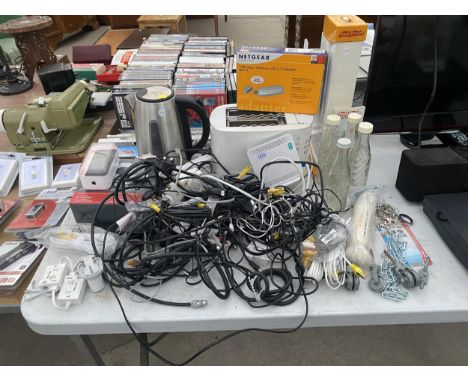 AN ASSORTMENT OF ELECTRICALS TO INCLUDE AN IPHONE 5C (RE-SET), VINTAGE SODA STREAM WITH BOTTLES, A BLUE TOOTH HEADSET, KETTLE