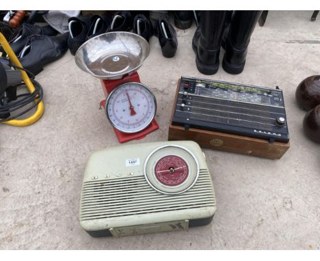 A VINTAGE SELENA RADIO, A RETRO BUSH RADIO AND A SET OF KITCHEN SCALES 