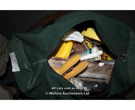 BAG OF TOOLS / GRADE: UNCLAIMED PROPERTY (DC3)[{MK240416}]