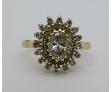 A 14ct gold cluster ring, lacking one stone, weight 3.9g, size R