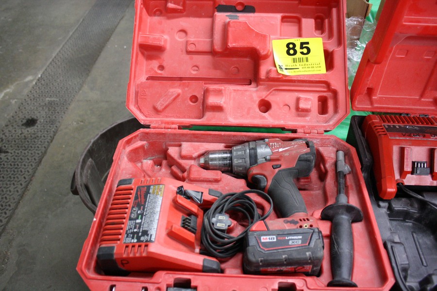 MILWAUKEE CAT. NO. 260420 CORDLESS HAMMER DRILL W/18 V BATTERY AND