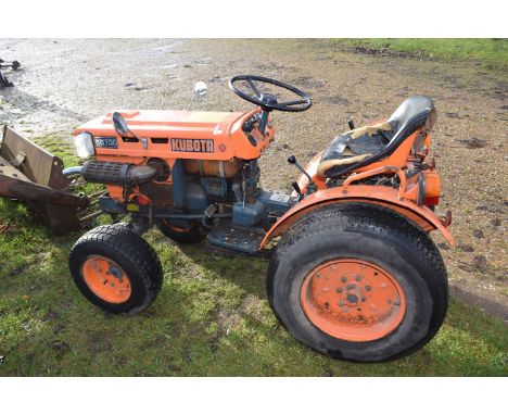 A Kubota B5100 garden tractor