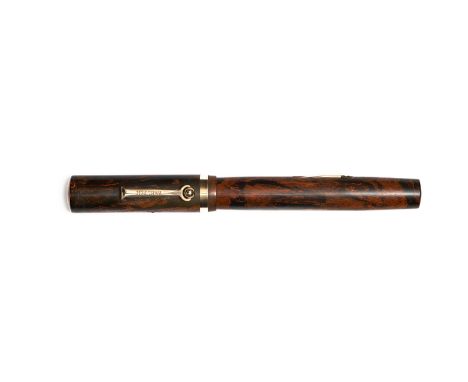 Wahl Signature red mottled hard rubber flattop fountain pen. The Signature series was the largest of the hard rubber Wahl mad