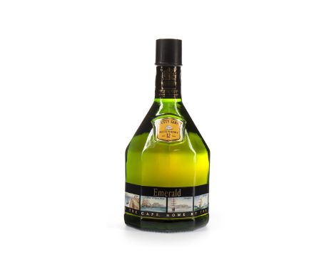 CUTTY SARK EMERALD 12 YEARS OLD Blended Scotch Whisky 700ml, 43% volume.