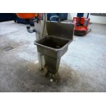 s/s hand wash sink 1-station radius foot-operated
