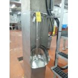 (3) s/s shovels