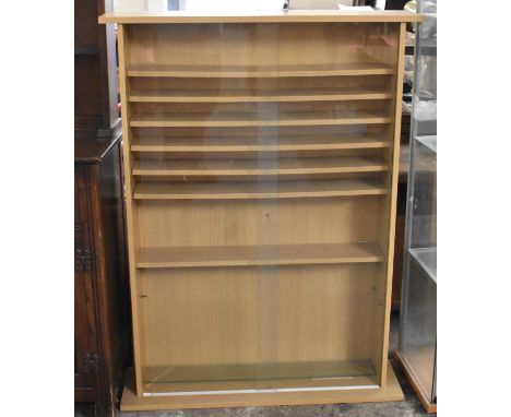 A Modern Multi Shelf Display Cabinet, 92cm wide 