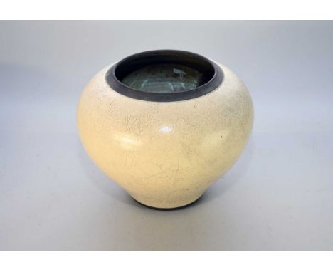 Peter Sparrey (b.1967)a studio pottery white glazed stoneware vase with black speckles, crackle glaze and matt black rims, im