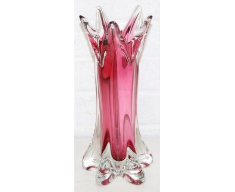 A vintage pink Bohemian 5-fingered hand-pulled art glass vase, 31cm