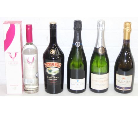 5 bottles of mixed alcohol to incl 2 bottles of Champagne, Prosecco, Bailey's and a boxed bottle of Marshmallow Vodka spirit 