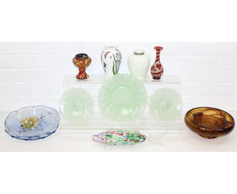 Qty of assorted ceramics and glass items to inc some Art Dec period coloured glass, Portmeirion Botanic Gardens vase, Murano 