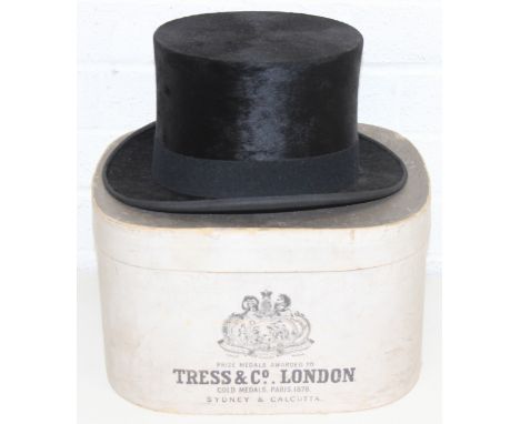 Vintage black silk top hat by Brown Muff &amp; Co Ltd of Bradford in original box, hat aperture 20cm x 16cm