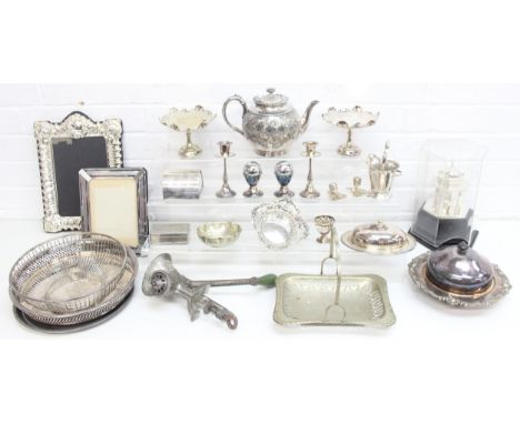 [9.3kg] - qty of silver-plated and other metalware items to incl tea pot, photo frames, bonbon dishes, candlesticks, serving 