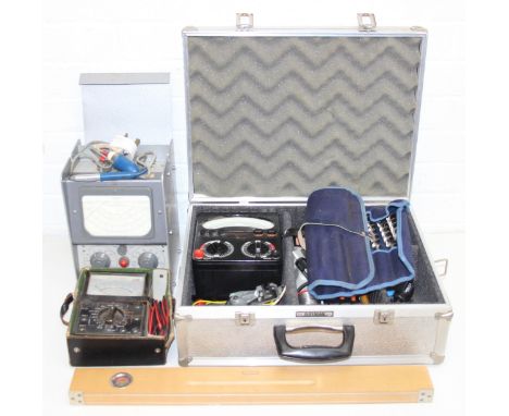 Qty of vintage and later tools, a vacuum tube voltmeter, Sanwa 380-CE multimeter, etc, with hard aluminium case