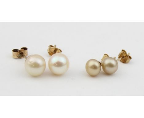 2 pairs of 9ct gold mounted pearl stud earrings, all XRF confirmed, approx 1.66g gross