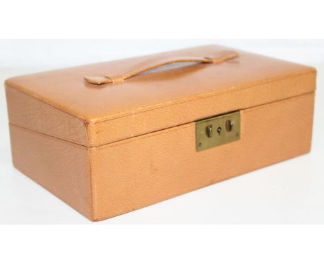 Vintage cantilever style jewellery box in tan-leather, 26cm x 16cm x 9cm