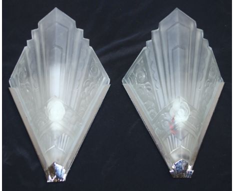 Pair of Art Deco style pocket wall light fittings, likely French, with frosted glass shade depicting flowers and Art Deco mot
