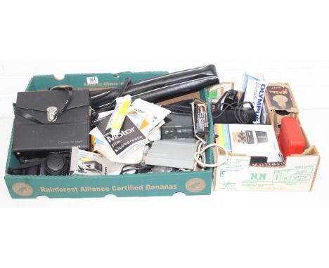 Qty of vintage and later photographic equipment to incl Polaroid PoGo, Olympus Shoot &amp; Go R, tripod, flashes, etc