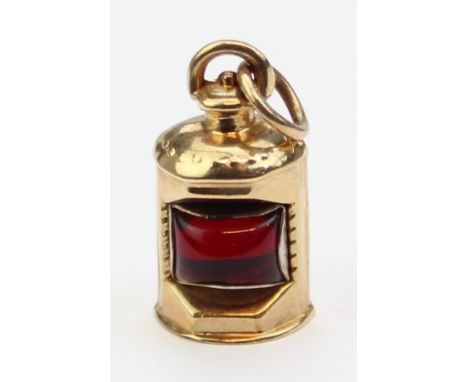 A vintage 9ct gold pendant or charm formed as Port ships lantern, XRF confirmed, 1.49g, 19mm
