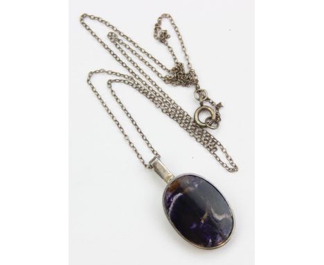 A vintage silver mounted Blue John pendant on silver chain, the silver mount marked for Sheffield 1973 by Ralph Weston, 22mm 